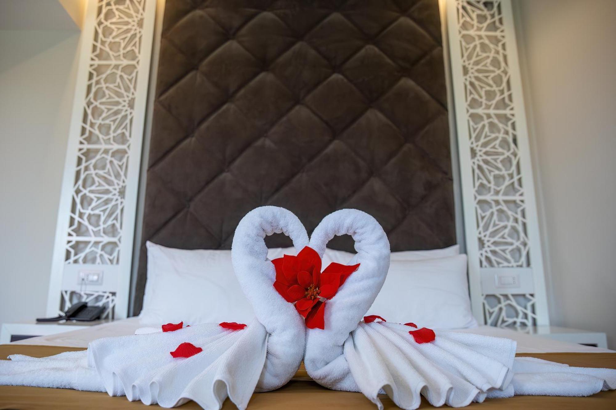 Vinea Resort Дуррес Екстер'єр фото