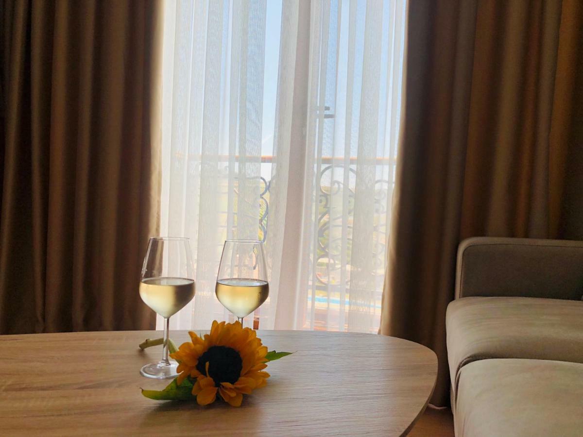 Vinea Resort Дуррес Екстер'єр фото