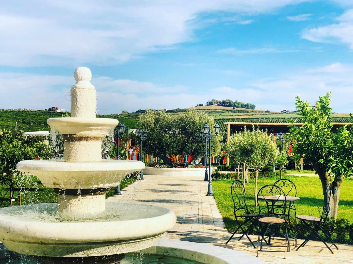 Vinea Resort Дуррес Екстер'єр фото